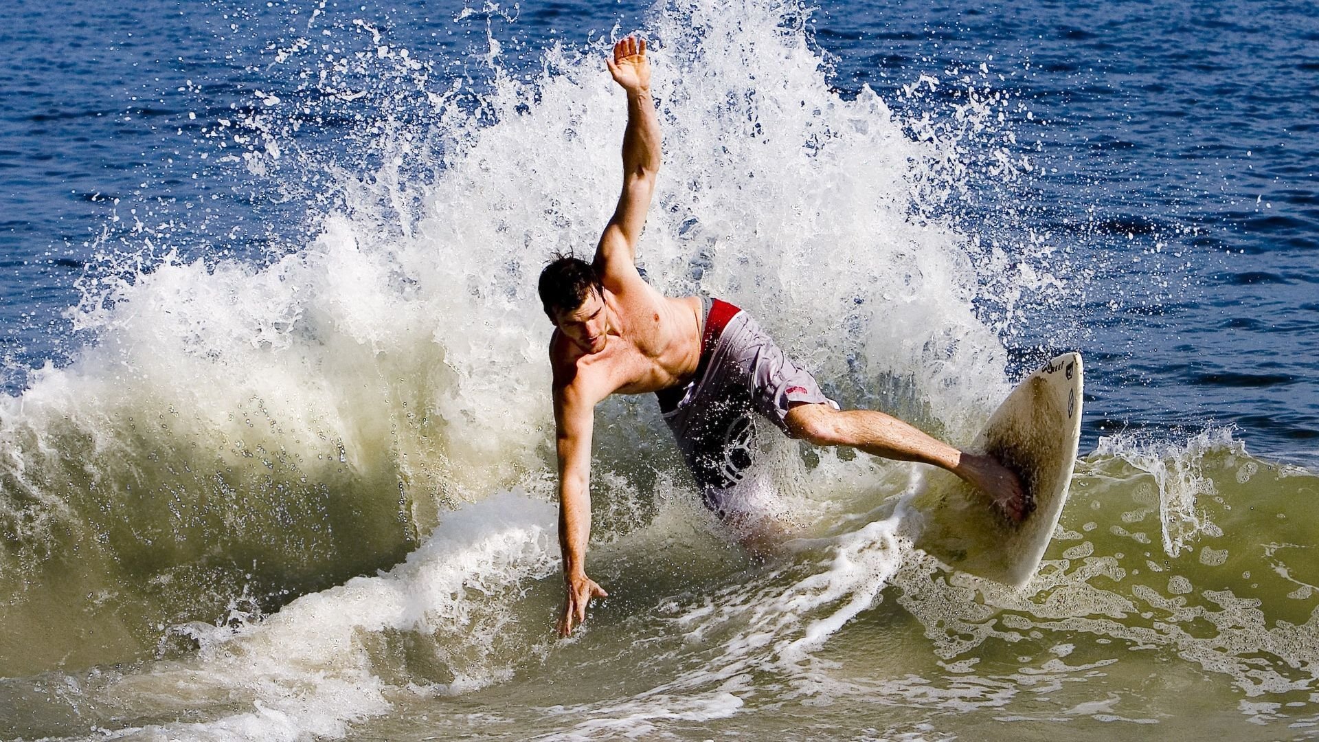 _国王主场大逆转，再夺胜利_，国王队球场